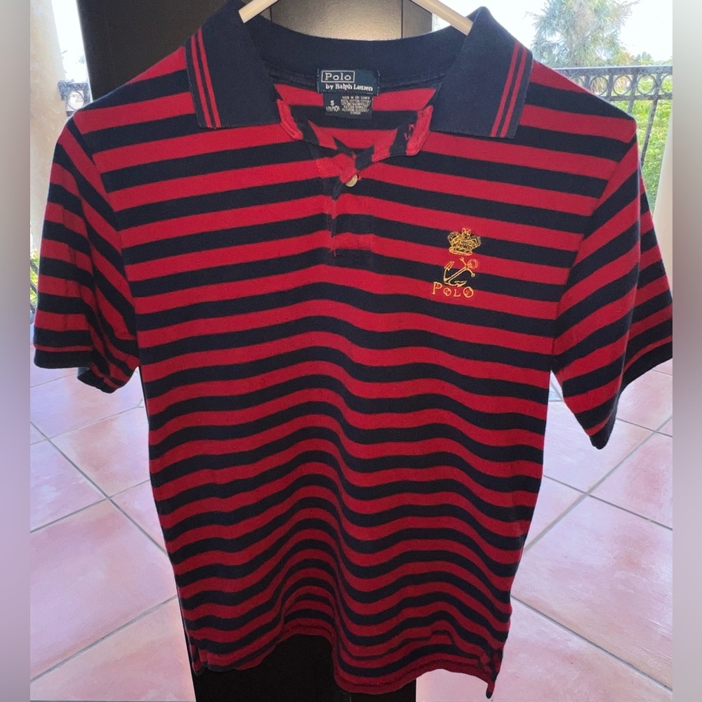 EUC boys red - blue striped Ralph Lauren Polo size small ( 8/10)